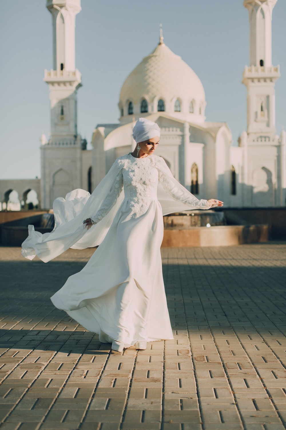 Никах в Болгарах, Белая мечеть