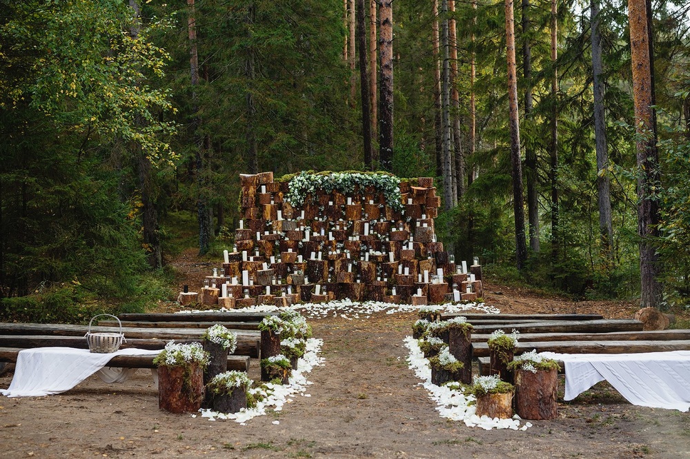 FOREST WEDDING