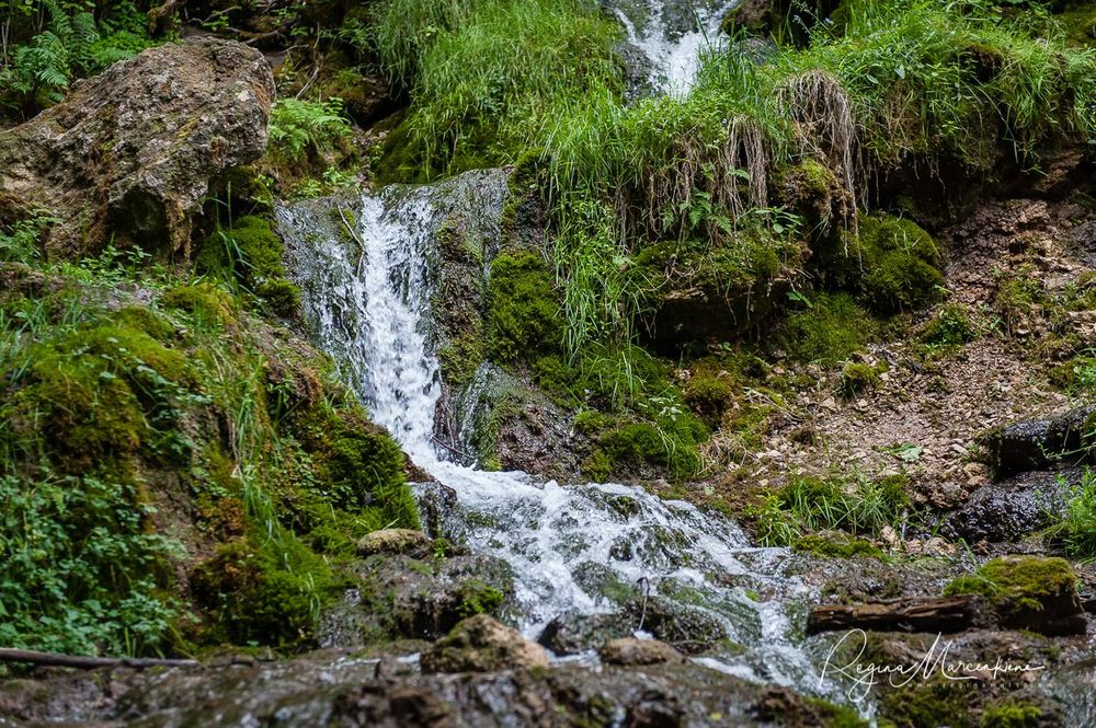 Семиисточниковый водопад ( Septiņavotu ūdenskritums / Waterfall of The Seven Springs)