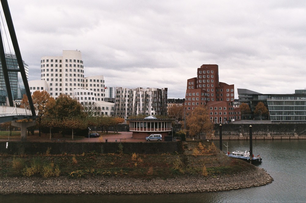 Köln – Bonn – Düsseldorf (November)