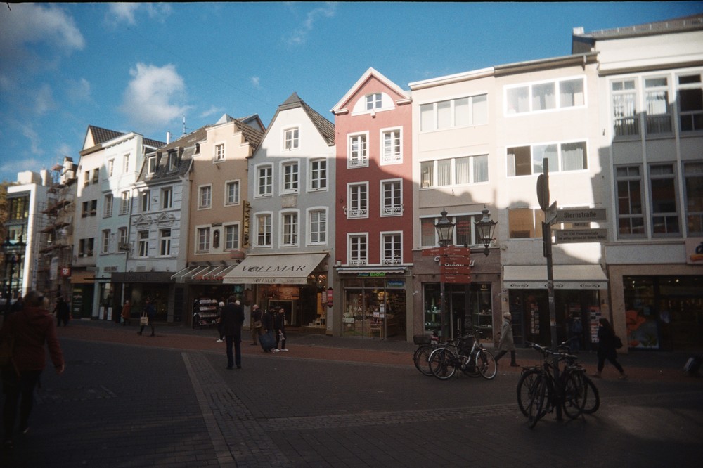 Köln – Bonn – Düsseldorf (November)