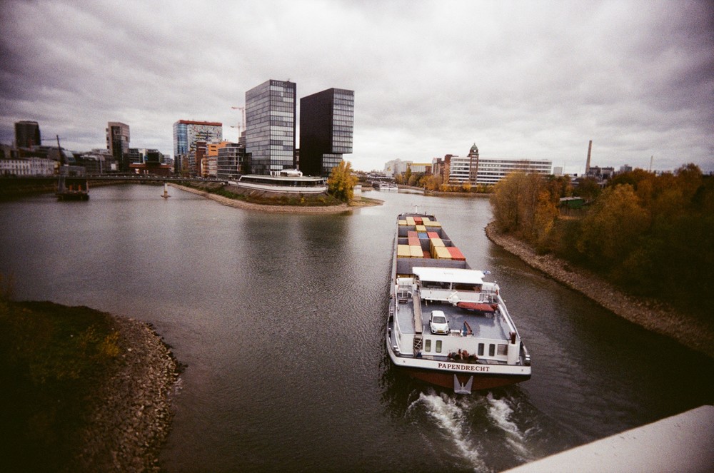 Köln – Bonn – Düsseldorf (November)