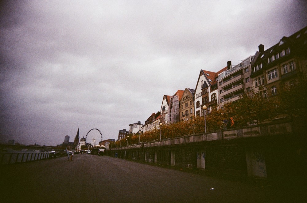 Köln – Bonn – Düsseldorf (November)