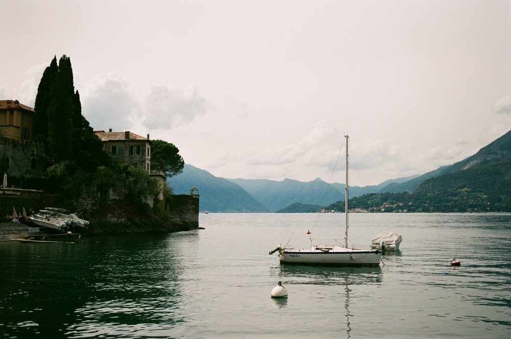 Lake Como (Lekko, Varenna)