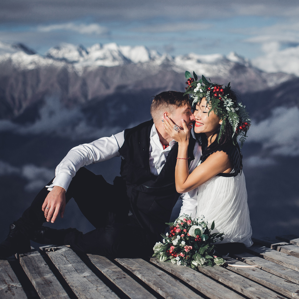 Фотограф адлер. Свадебная фотосессия в Сочи. Свадебная фотосессия в горах Сочи. Свадьба на красной Поляне. Свадьба в Сочи зимой.